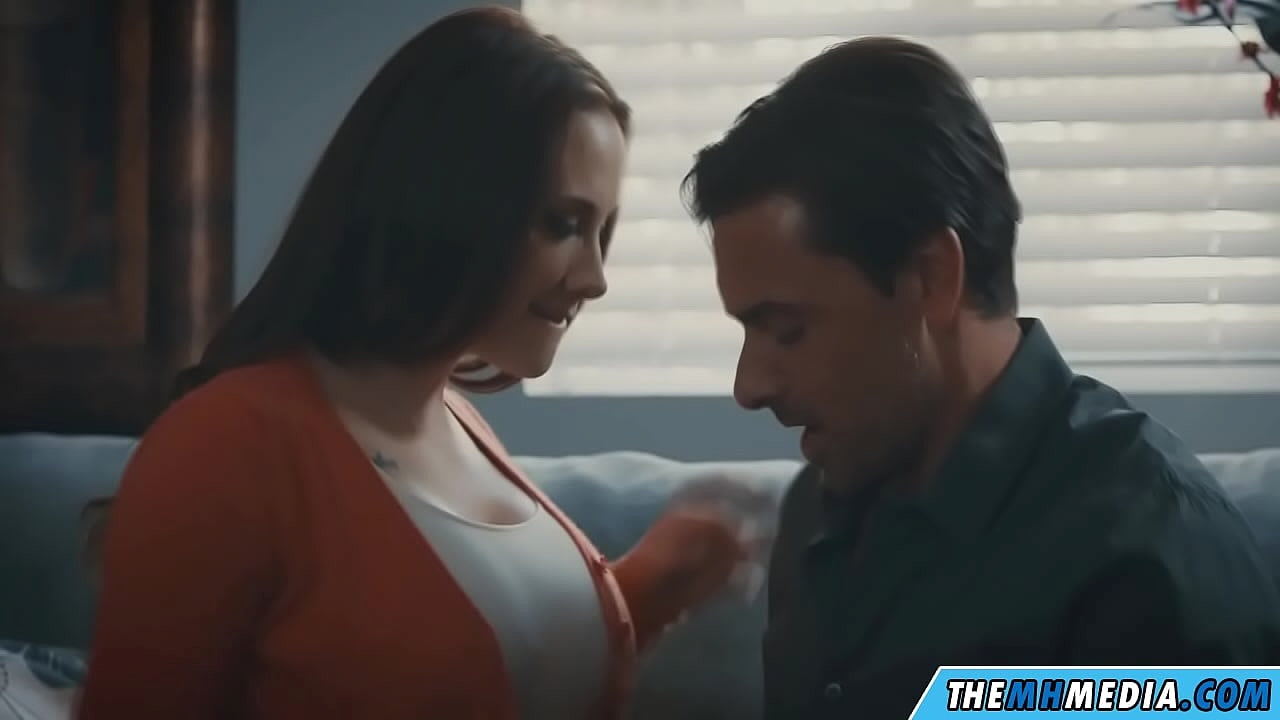 Романтичний секс з хорошою грудастою мамою