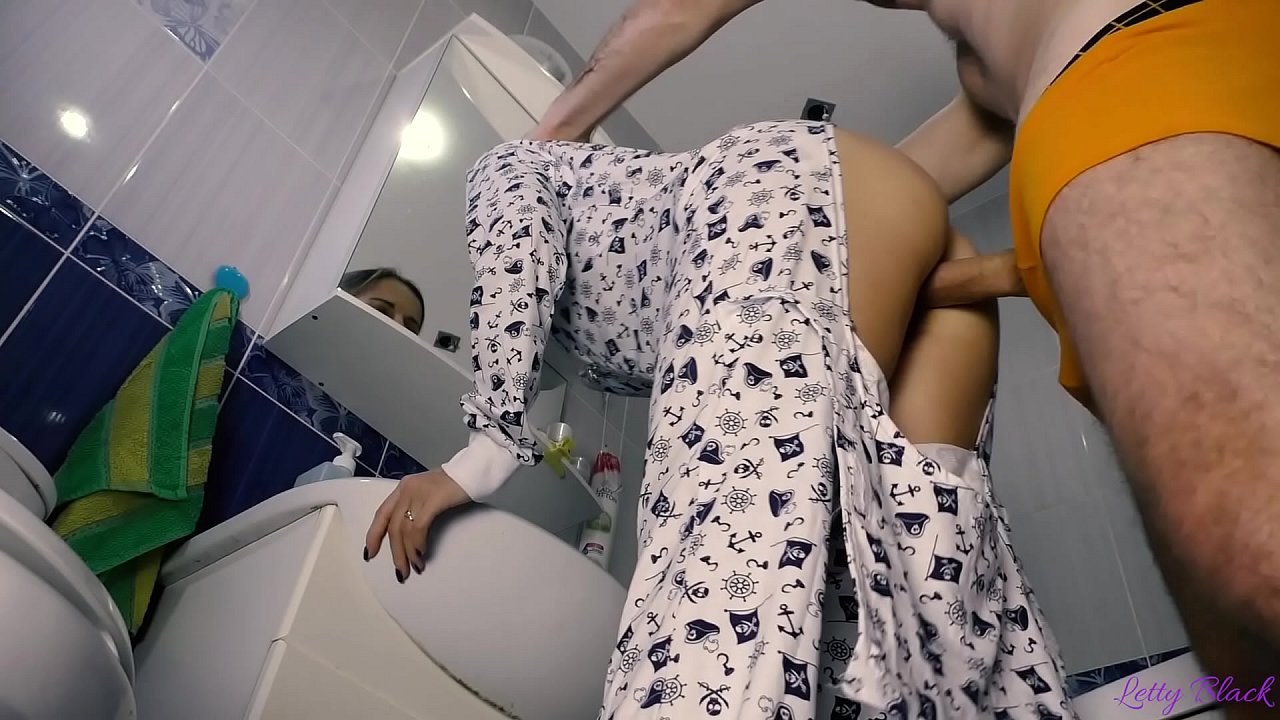 Хак з молодими в піжамі закінчується оральний диплом в дупу - letty black
